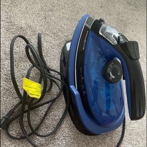 Rowenta cordless iron